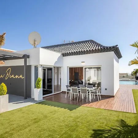 Diana Heated Pool & Bbq Villa