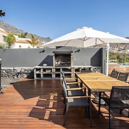Diana- Jacuzzi, Heated Pool & Bbq Villa *